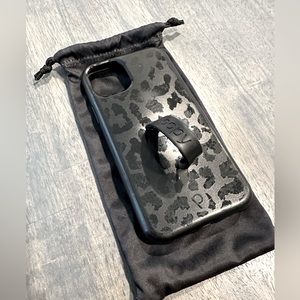 Black Leopard Loopy Iphone 11 Pro.
